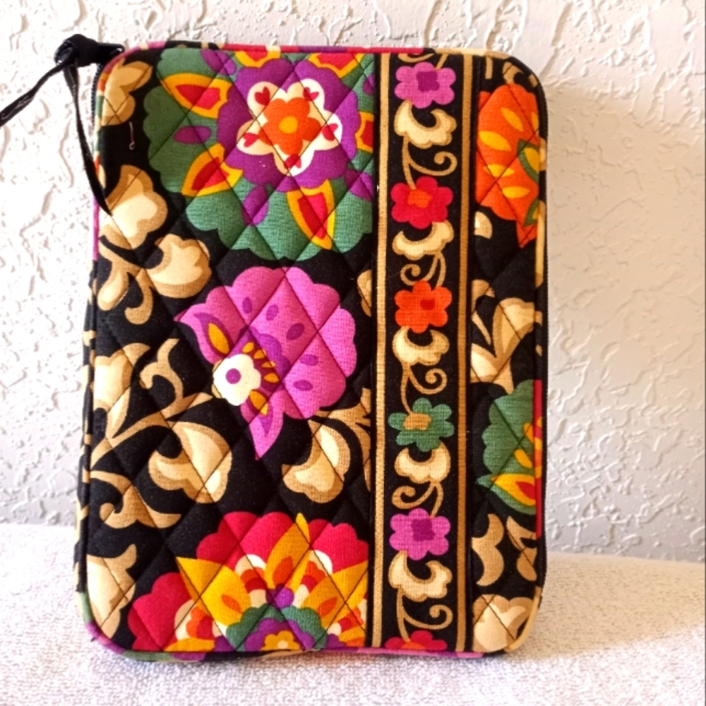 Vera Bradley Suzani E-Reader Sleeve